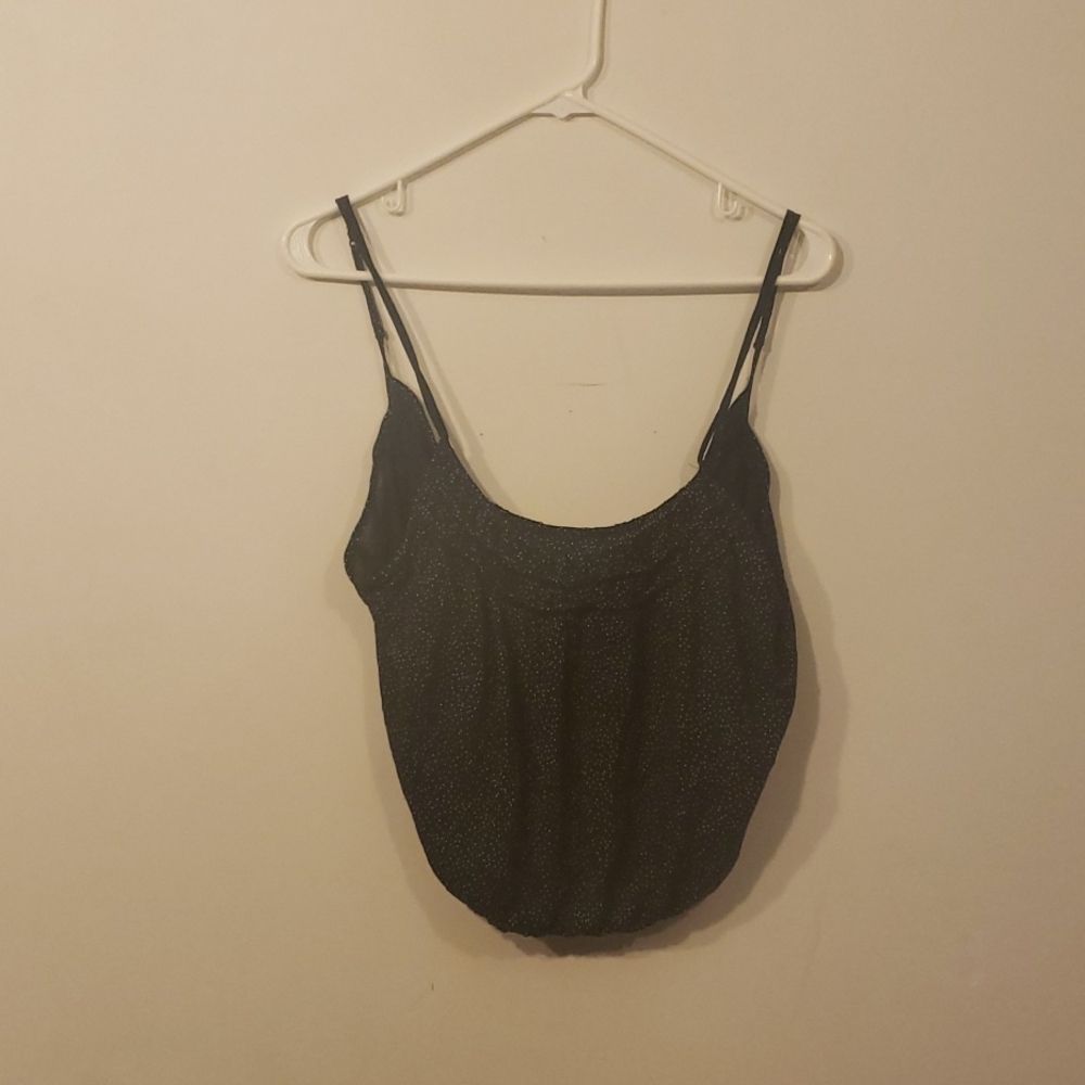 Urban Outfitters Crop Top nwt Size M